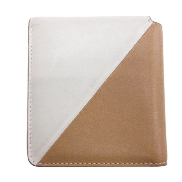 Saint Laurent Beige and Cream Wallet - Picture 2 of 10